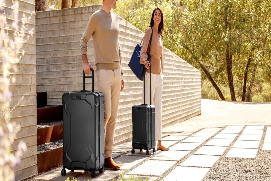 Traveling Stress-Free: The Advantages of Carry-On Spinner Luggage